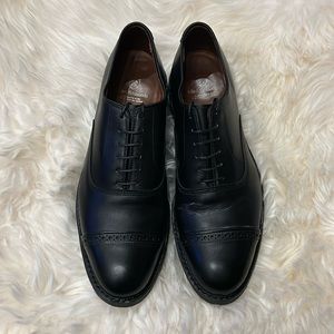 Allen Edmonds black leather men’s dress shoes in original box